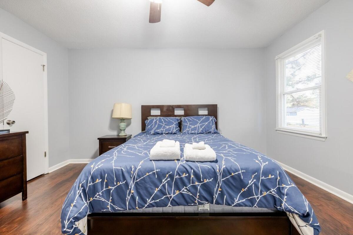 The Cliffdale Cottage Fayetteville Bagian luar foto
